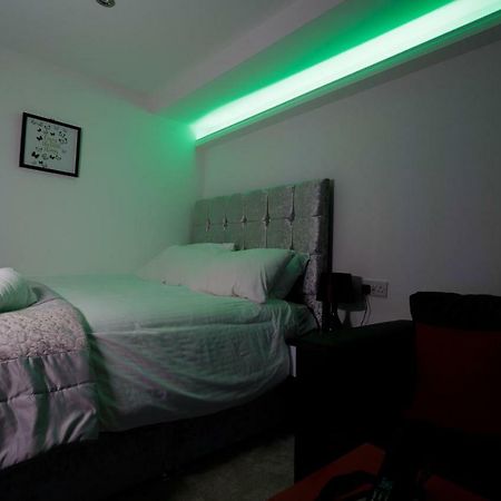 Clifton Bespoke Serviced Apartments Leeds  Ngoại thất bức ảnh
