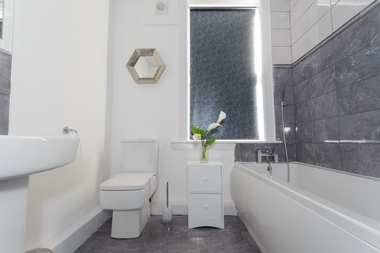 Clifton Bespoke Serviced Apartments Leeds  Ngoại thất bức ảnh